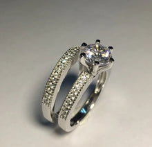 Load image into Gallery viewer, MUNIRA Handcrafted Sterling Silver Ring Set