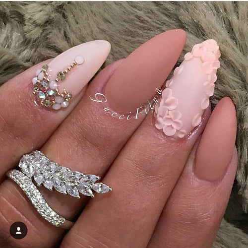 VENUS Ring In White Gold