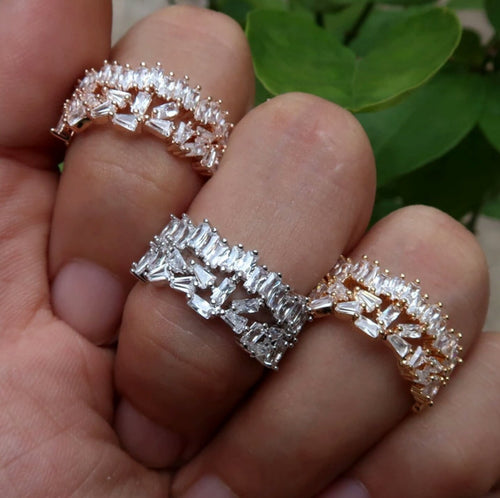 HEIDI ring