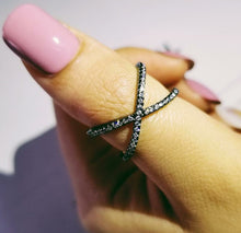 Load image into Gallery viewer, AIZA adjustable Criss cross ring