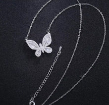 Load image into Gallery viewer, BUTTERFLY necklace